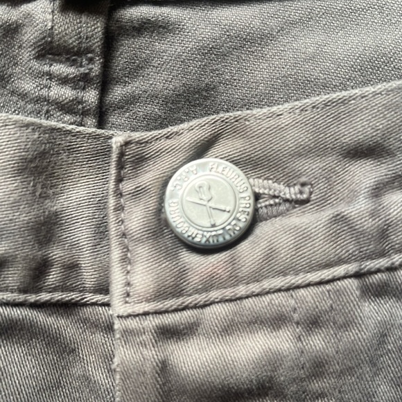 A.P.C. Grey Straight 5 Pocket Button Fly Jeans 30 x 30 - Picture 2 of 7